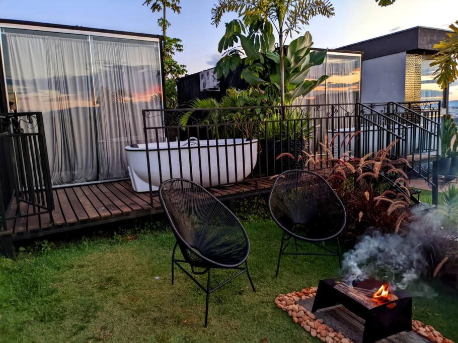 Tiny House Paraiso Minicasas Com Hidromassagem โปว์โซ อเลเกร ภายนอก รูปภาพ